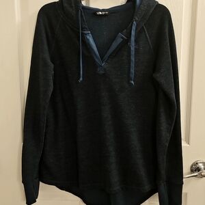 The North Face Women's Pull Over